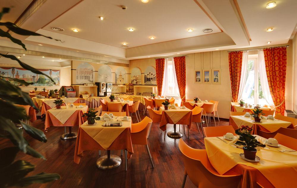Heart Hotel Milano Luaran gambar