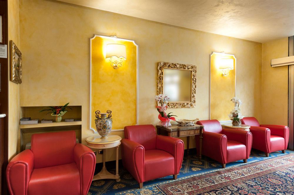 Heart Hotel Milano Luaran gambar