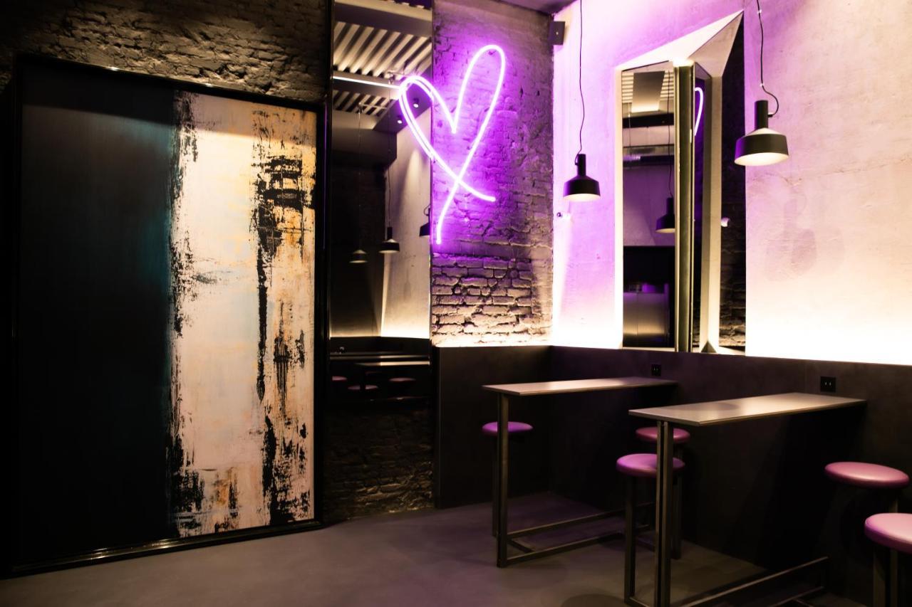 Heart Hotel Milano Luaran gambar