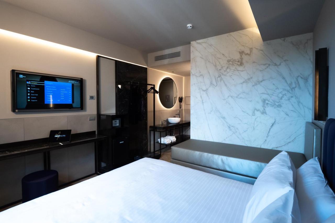 Heart Hotel Milano Luaran gambar