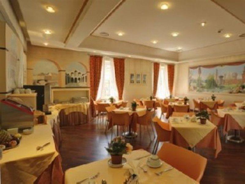Heart Hotel Milano Luaran gambar