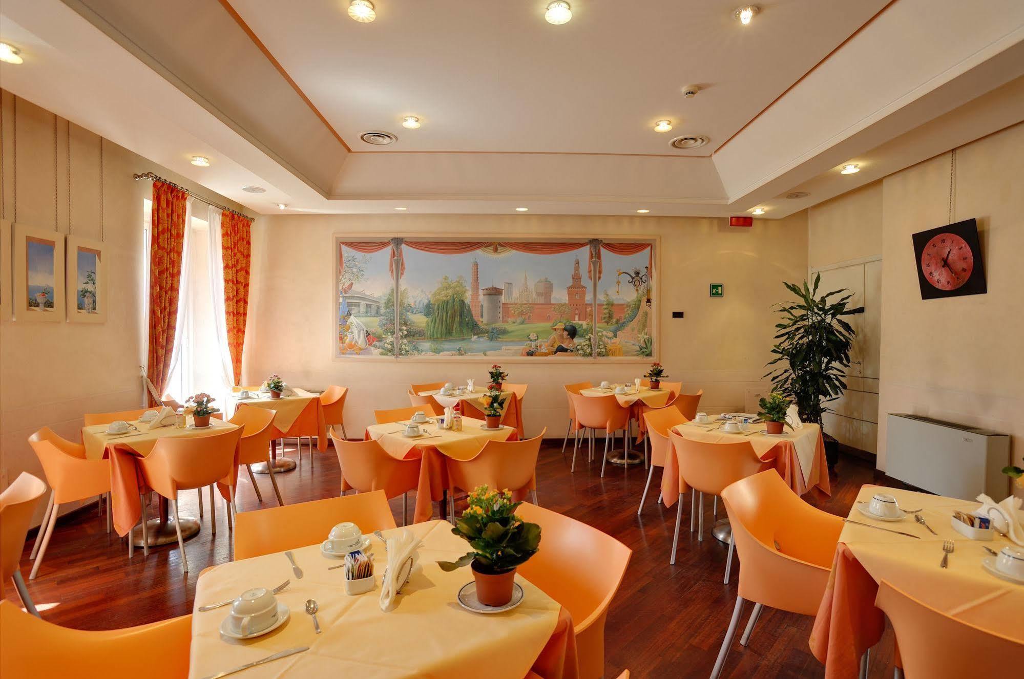Heart Hotel Milano Luaran gambar