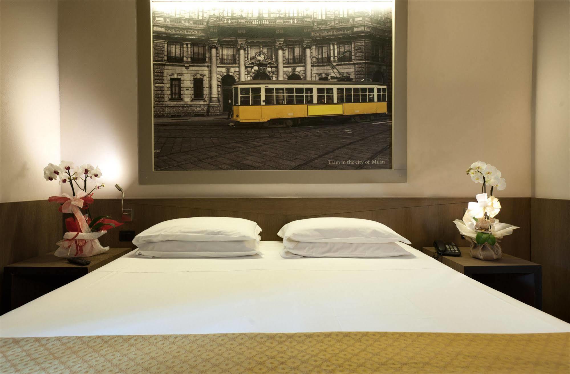 Heart Hotel Milano Luaran gambar