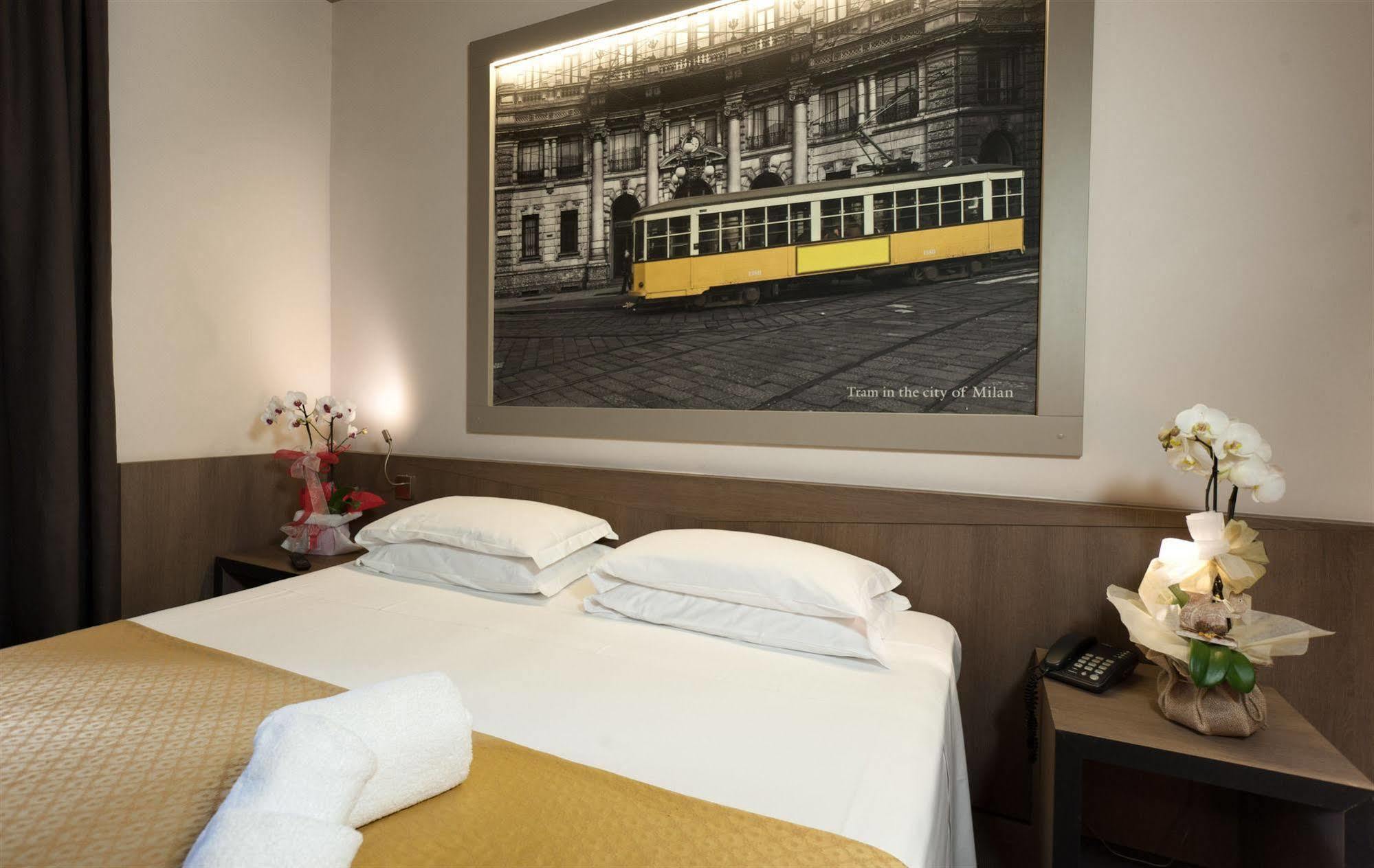 Heart Hotel Milano Luaran gambar